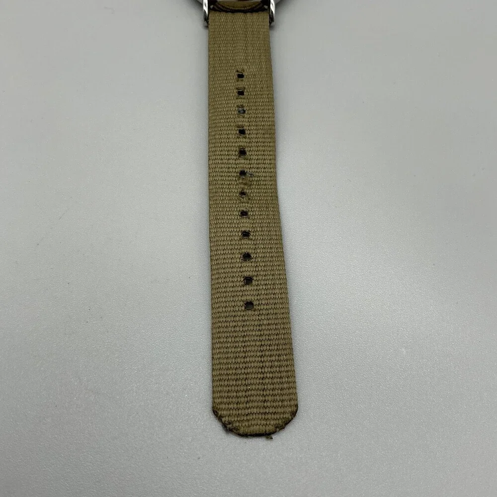 Timex Weekender T2N651 Mens Watch 38mm Khaki Nylon Indiglo Analog New Battery